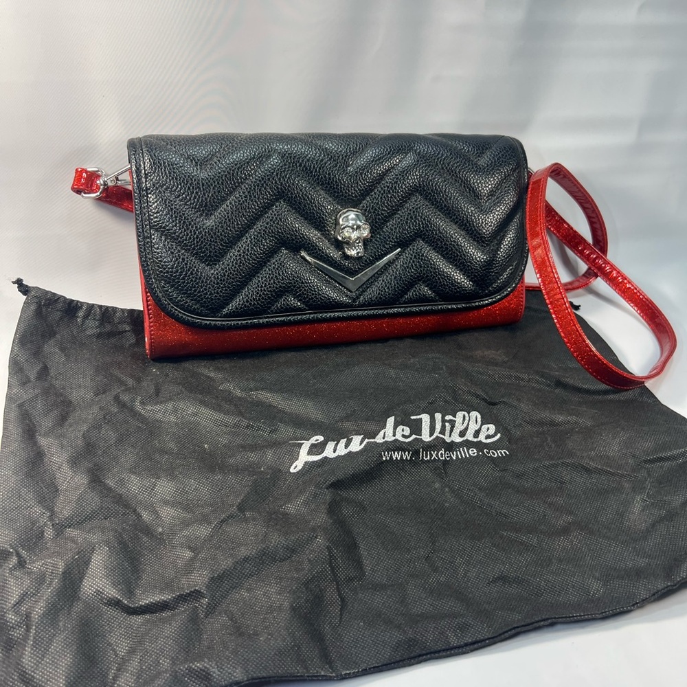 Lux De Ville Red Vinyl Purse Crossbody Pin Up Rockabilly Hot Rod Retro Handbag - Picture 7 of 7